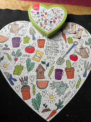 Heart-shaped puzzle · photo 2