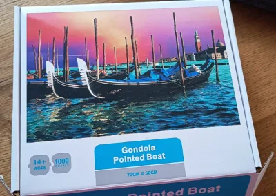 Gondola Pointed Boat · photo 2