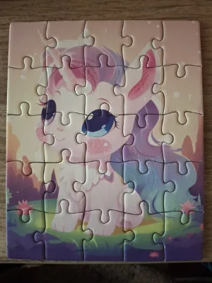 Bébé licorne rose · photo 1