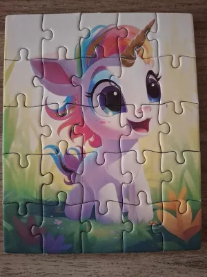 Bébé licorne arc en ciel · photo 1