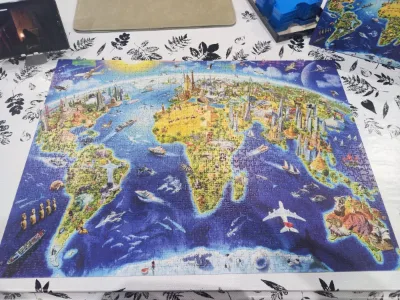 World Landmarks Globe · photo 2