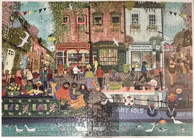 Riverside Town — photo 1