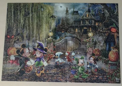 Mickey & Minnie Halloween Fun