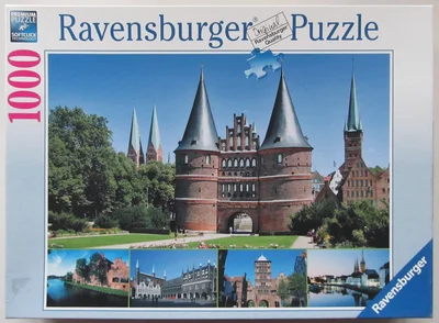 Lübeck: Holstentor, Salzspeicher, Rathaus, Burgtor und Obertrave