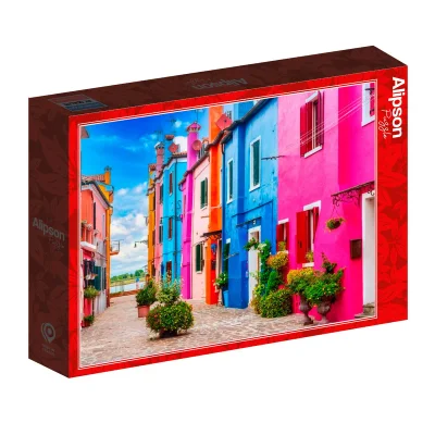La Ruelle Colorée De Burano