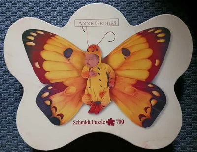 Bébé papillon jaune
