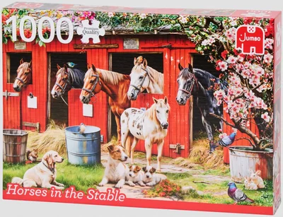 Horses un the Stable