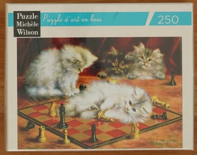Cats with a Chess Board (Chats à l’échiquier)