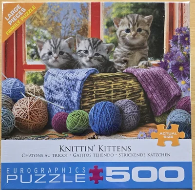 Knittin' Kittens