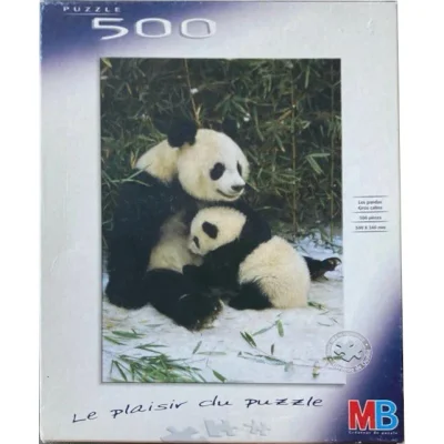 Les pandas Gros câlin